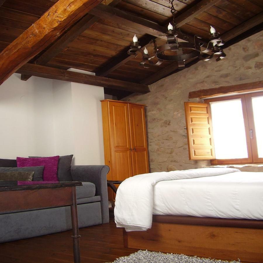 Casa San Andres Del Valle Berceo ภายนอก รูปภาพ